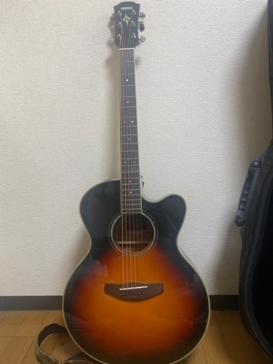 ギター(ケース・ケーブル・その他全部付き)