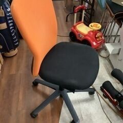 【SALE】2580⇒1,280オフイスチェアー　Ludio（ルディオ）　リサイクルショップ宮崎屋　佐土原店22.8.31ｋの画像