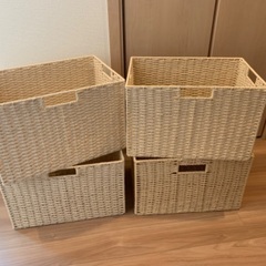 ニトリ 収納バスケット 4点の画像