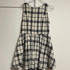 カーディガンとワンピースセットの画像