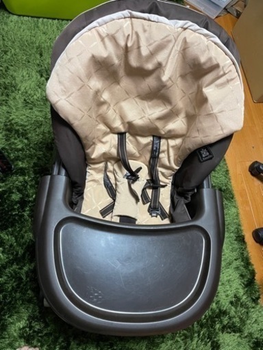 combiの電動ベビーラック