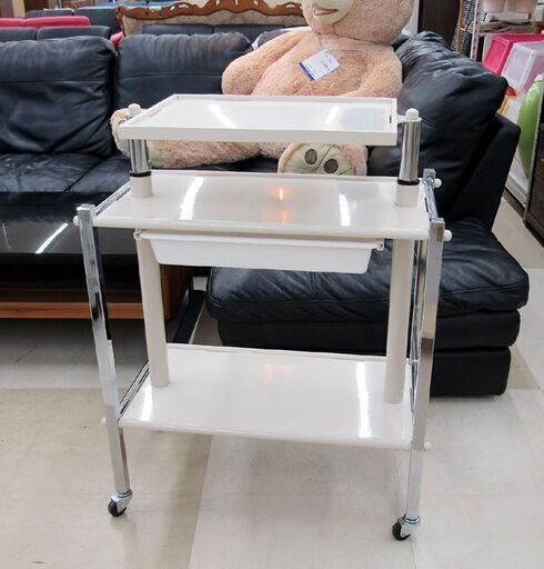 札幌市/清田区 高田ベッド HLワーゴン キャスター付き エステ 整体