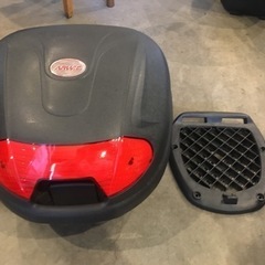 バイク　トップケース