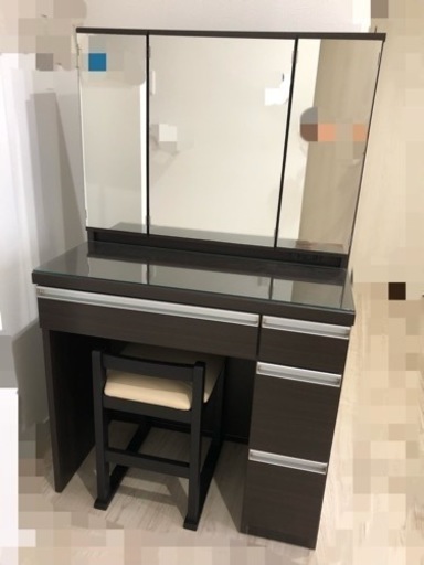 未使用品美品　ニトリ　ドレッサー　化粧台　鏡台
