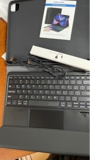 値下げ iPad のカバー 値下げ キーボード付き   新品未使用品