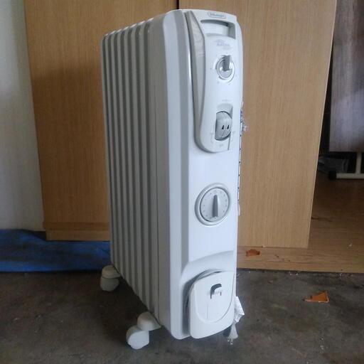 J0857 DeLonghi オイルヒーター R730812TF デロンギ