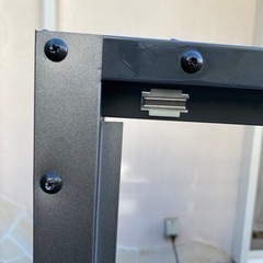 なめたネジを外していただける方を探しています