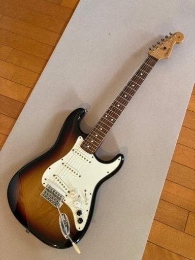 値下げ　Fender Roland フェンダー　ローランド　モデリングギター　V