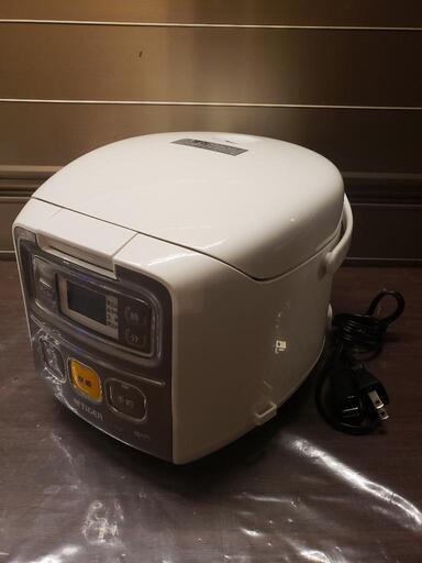 ☆美品☆ 2020年製 TIGER タイガー 3合炊き マイコン 炊飯ジャー JAI-R551\n\n