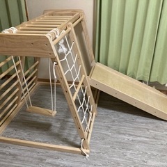 ジャングルジム　木製　滑り台　室内遊具　ボルダリング