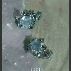 ▼▼j←←←m16-32シルバー925刻印/ブリリアントフラワーピアスＷＨ      202209010521の画像