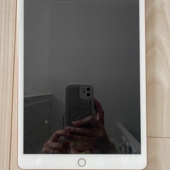 iPad 第8世代 128gb wi-fiモデル ゴールド