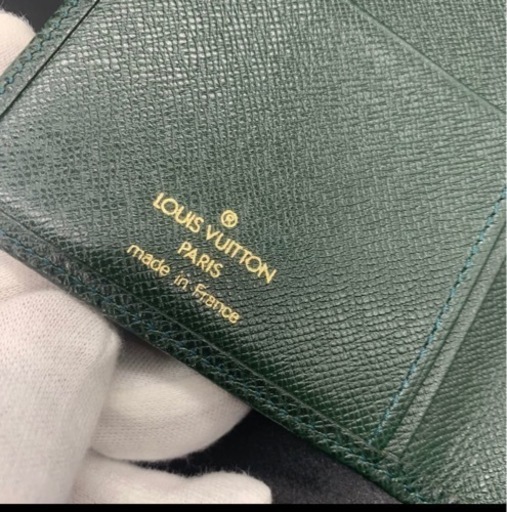 LOUIS VUITTON ルイヴィトン　ポルトバルールカルトクレディ　札入れ　タイガ　エピセア　【極美品】