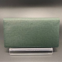 LOUIS VUITTON ルイヴィトン　ポルトバルールカルトクレディ　札入れ　タイガ　エピセア　【極美品】の画像