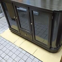 更にお値下げ！　コレクションケース　キャビネット　真ん中は鏡付き...