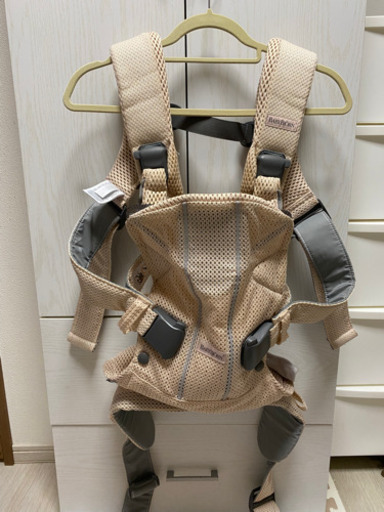 ベビービョルン　抱っこ紐　ONE KAI