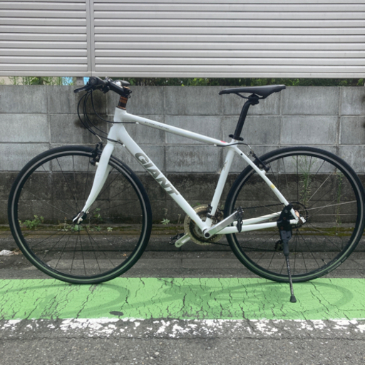 【予定者決定済み】GIANT ESCAPE R3 ジャイアントエスケープ！　クロスバイク　Sサイズ(170cm前後)　ワンオーナー　近隣無料配送！