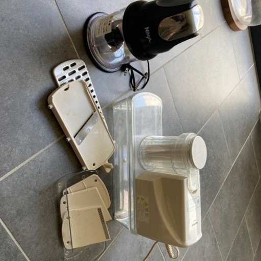 フードプロセッサー＋すりおろし器