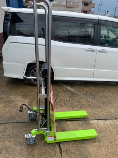 ハンドリフト 耐荷重400kg フォークリフト 物流 荷揚 倉庫