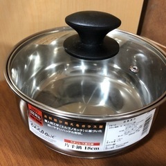 未使用品　厚底　片手鍋　ステンレス　18cm   2ℓ   IH対応　ガラス蓋　人気商品‼︎   現品限りの画像