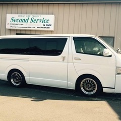 自動車販売、用品取付販売