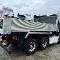 【 1年車検付き】いすゞギガ　ダンプ　型式PDG-CXZ52K8　最大積載7,800kg　7速　400PS 走行距離72万km 平成20年式の画像