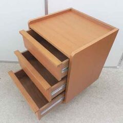 廃盤品！ サイドチェスト ウニコ アルベロ 3段 45×44×69.5  unico ALBERO ナイトテーブル ベッドテーブル キャビネット 北欧 木製  札幌 西野店の画像