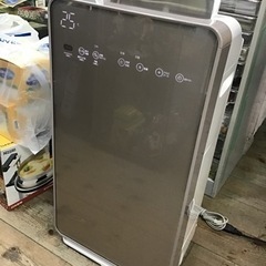 ⚫︎販売終了⚫︎HITACHI   加湿空気清浄機　クリエア　2017年製　中古品の画像