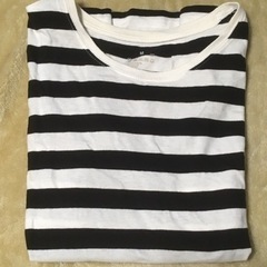 無印Tシャツ　2枚　さらに１枚プレゼントの画像