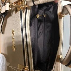 リボンモチーフトートバッグ　ハンドバッグ ショルダーバッグ　の画像
