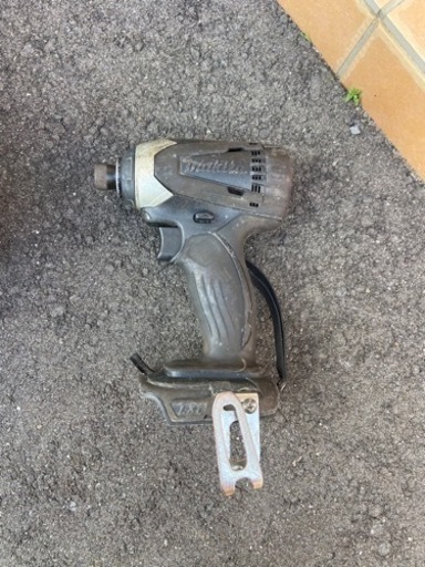 マキタ14.4v インパクトドライバー値下げ
