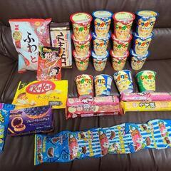 お菓子の詰め合わせ