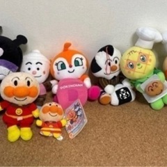 アンパンマンのぬいぐるみの画像
