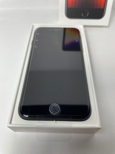 定価　70000円　新品　未使用　iPhone se3  128GB