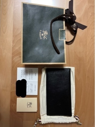 イルビゾンテ　新品長財布