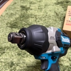 マキタ(makita) TW1001DZ 充電式インパクトレンチ 本体のみ 18V 800N.ｍの画像