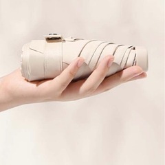 【新品】折りたたみ傘 晴雨兼用 UVカット99% 以上の画像