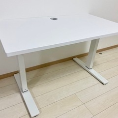 ワークデスク　昇降式　目立った傷や汚れなし(半年使用)