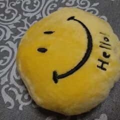 フラワーアレンジメントの材料にいかがですか？　ニコちゃんマーク飾りの画像