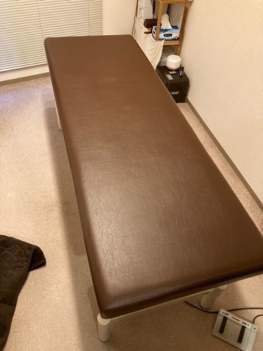 治療用電動ベッド　高田ベッド　受け渡し者決定いたしました。