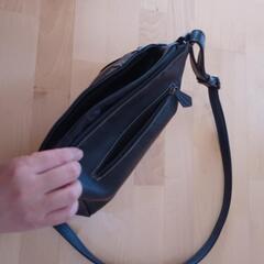 黒かばん①の画像
