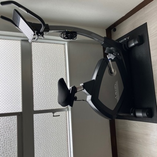 サイクリングマシン エアロバイク