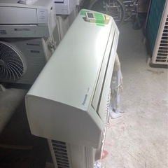 Panasonic ルームエアコン　2019年製　CS-229 CFR-W 中古　8畳用