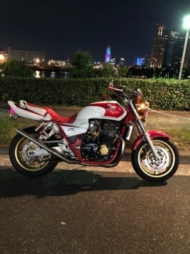 CB1300SF sc40限定カラー　条件付き割引有り