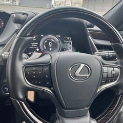 ❗️お買い得❗️令和2年式　レクサスESの画像