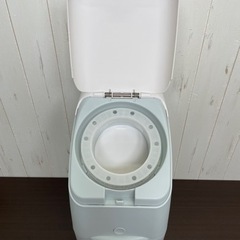 無料！Apria☆おむつ用ゴミ箱☆ニオイポイ☆ペールブルー【こちらは店舗です。浜村鹿野温泉ICから3分 買取本舗 宮本リサイクル 営業時間９～１９時 定休日水曜日】の画像