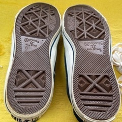 コンバースハイカットスニーカーの画像