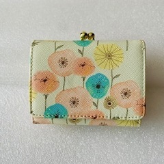 ミニ財布　三つ折り　新品未使用