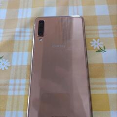 Galaxy A7 楽天の画像