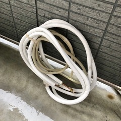 値下げ　TOSHIBAルームエアコン　10畳用の画像